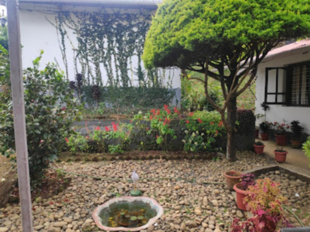 Rheinberg Town Haus Otel Munnar Dış mekan fotoğraf