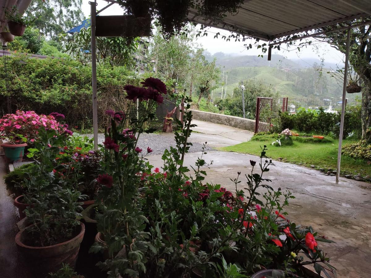 Rheinberg Town Haus Otel Munnar Dış mekan fotoğraf